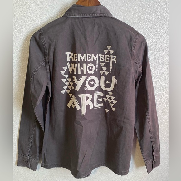 Disney Her Universe The Lion King Grey Cargo Jacket Size S - Picture 1 of 8